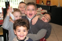 (2004-01) Anniversaire de Timothy avec ses copains